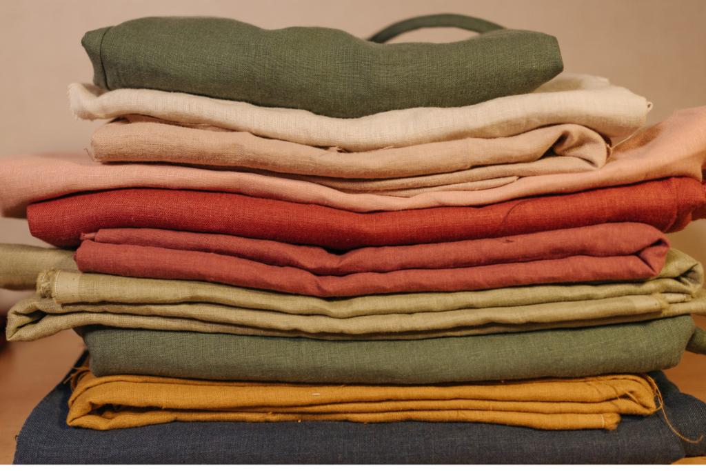 sell your clothes online to make money